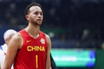 解说:归化的事已经冻结了 短期内不用再想了 但李凯尔是可征召的