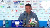 斯卡洛尼大赞梅西：梅西本可以刷数据但选择让队友上场！